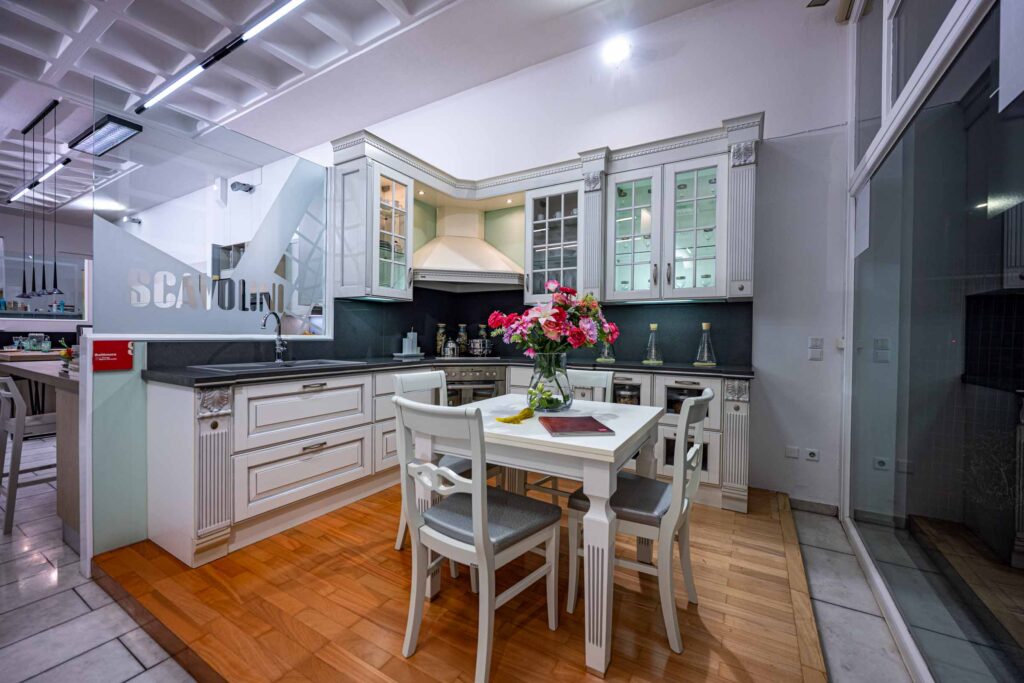 Σχετικά με εμάς ΚΑΠΡΗΣ Ε.Π.Ε. Νάξος